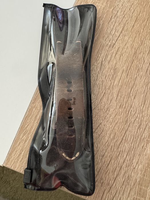 Leather за apple watch