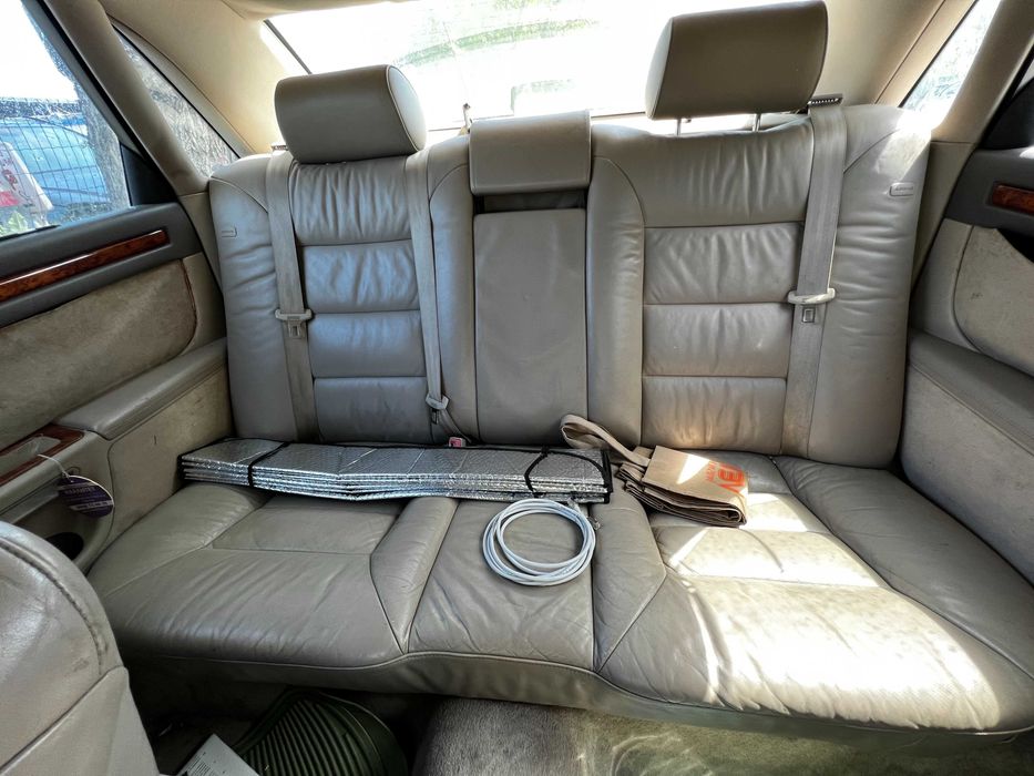 Audi A8 4.2i  L 2002г. на части