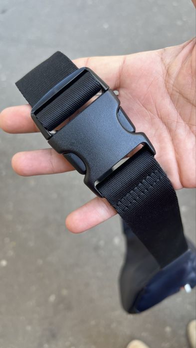 Borsetă TOMMY HILFIGER Essential Signature Small Bum Bag