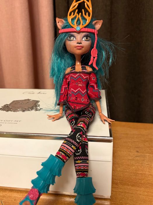 Кукла Monster High  Изи Доундэнсер (Isi Dawndancer)