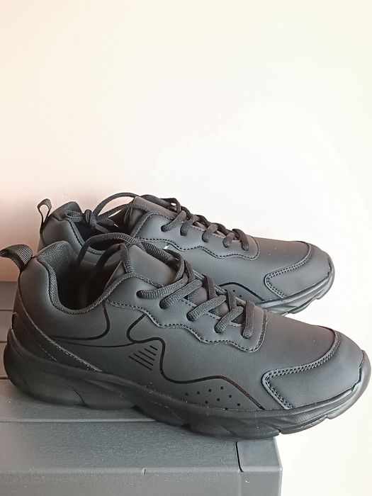 Дамски  обувки  р. 39 и 42