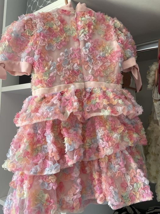 Разкошна рокля EIRENE