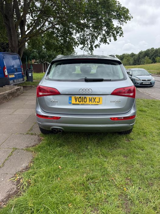 Vand audi q5 si E350d  anglia