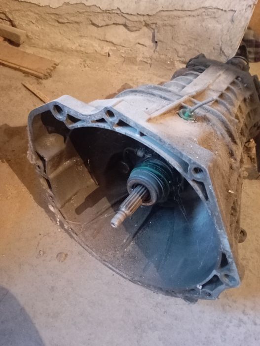 Матор кпп Опель омега