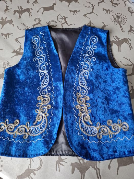 Детский национальный жилет