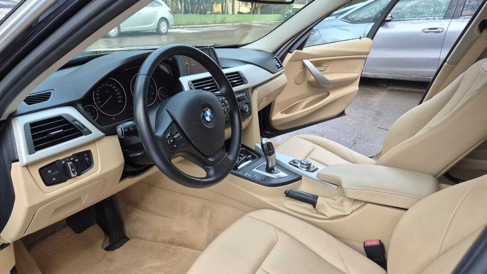 BMW 3 Series 2013