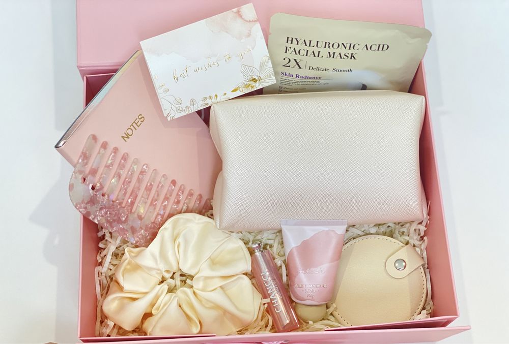 Подарочный бокс на 8 марта