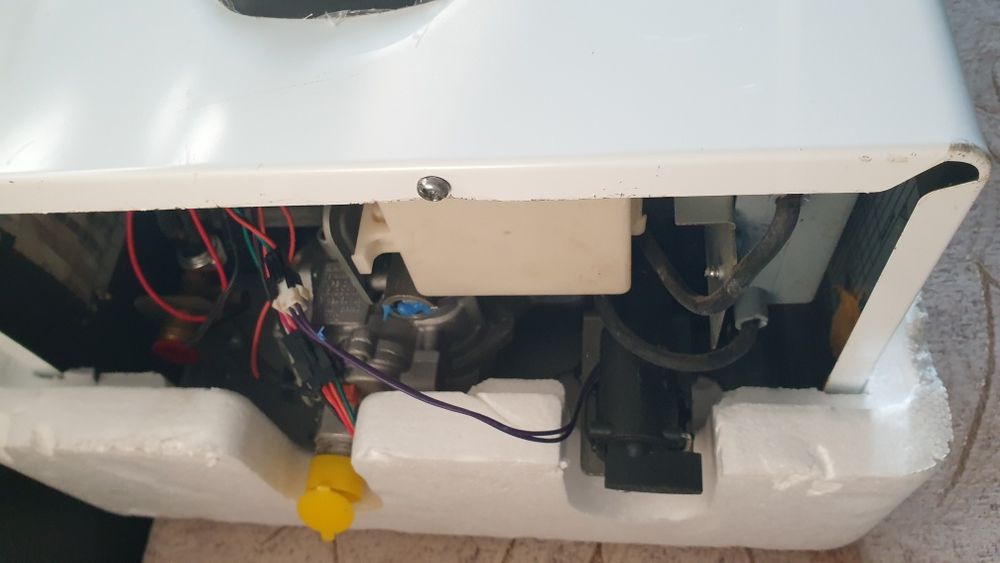 Instant ariston apa calda