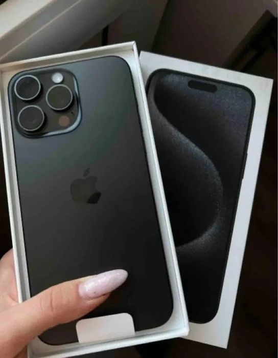 Продам айфон 15 промакс