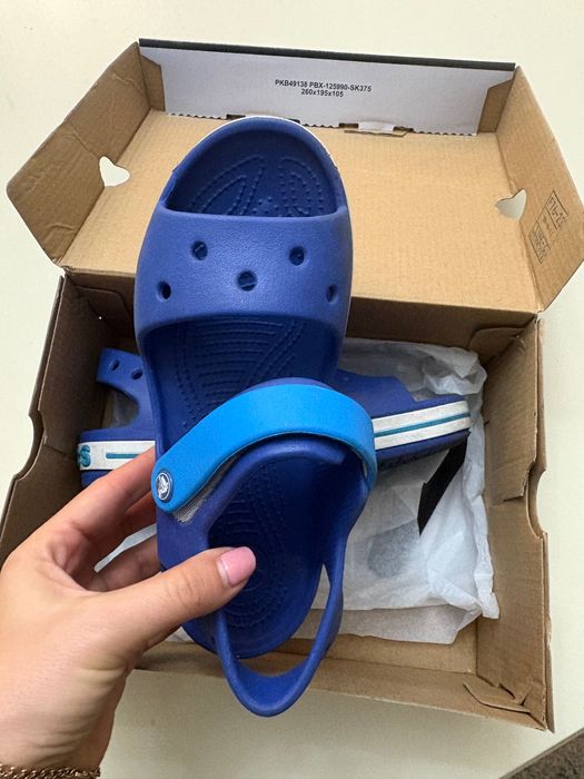 Продам кроксы на мальчика