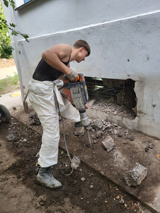 Резка проёмов,  бурение отверстий,  любой материал.  Качественно.
