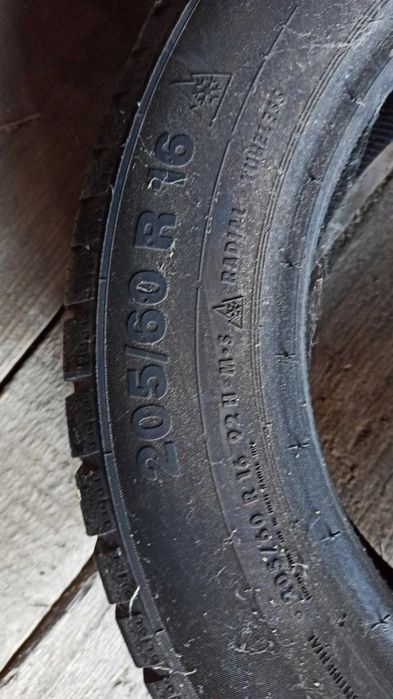 Anvelope Iarna Continental 205/60 R16