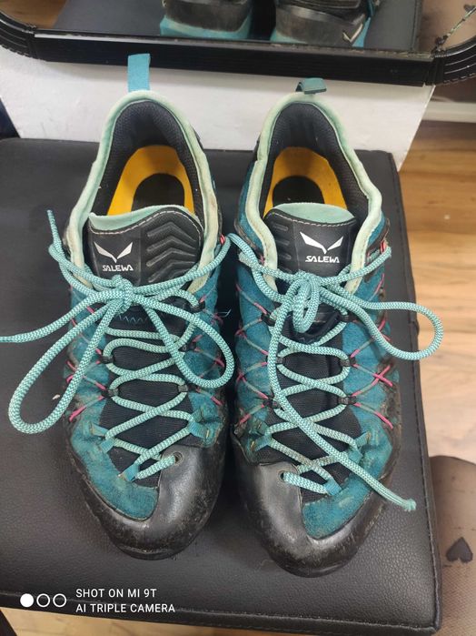 Salewa туристически обувки номер 38