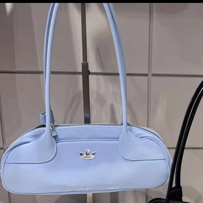 Adidas сумка голубая