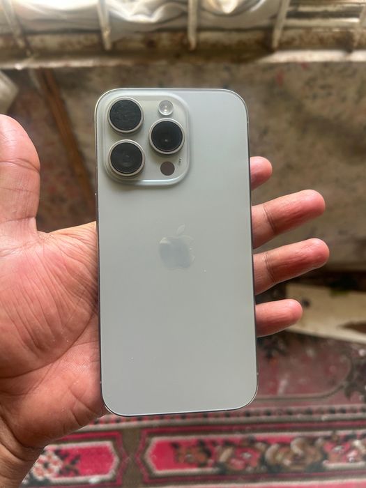 Men 15 pro telefonini oldim 128gb
