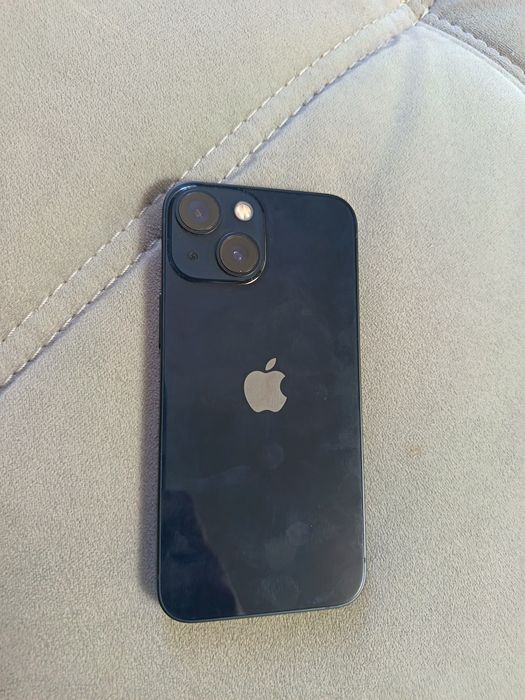 Продам телефон Айфон