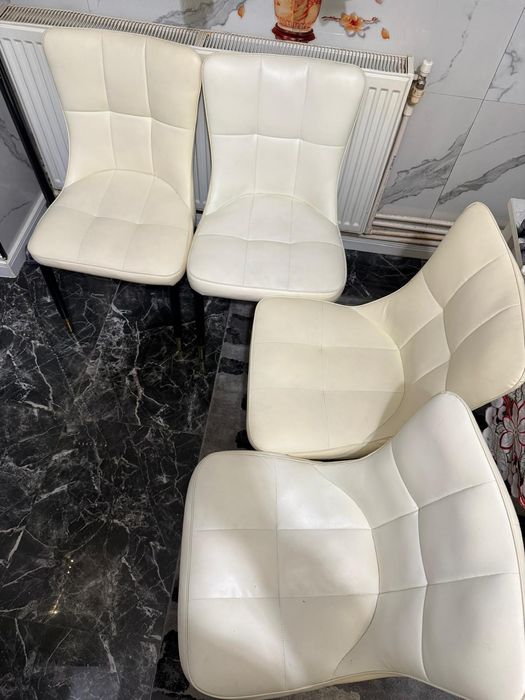 Scaune pentru bucatarie