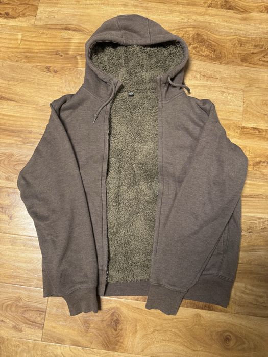 Кофту Uniqlo оригинал размер M