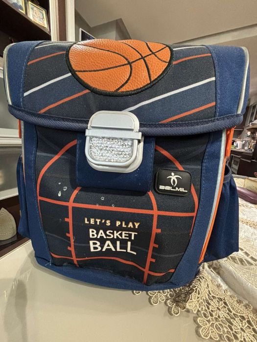 Раница за първокласник