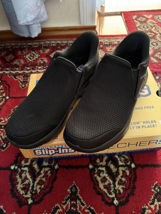 skechers 41 размер новый