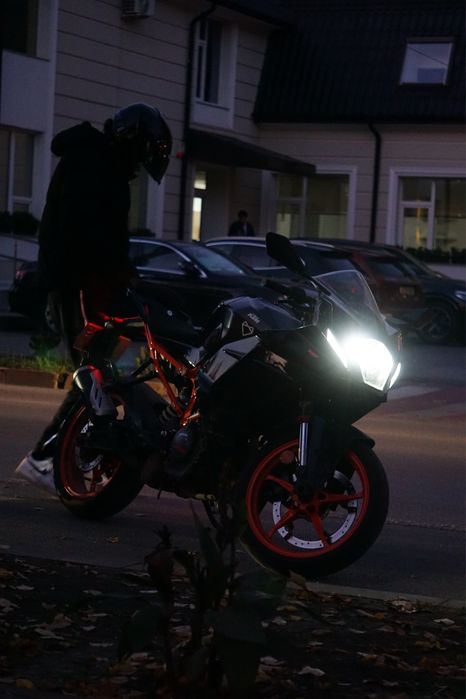 Ktm rc125 2022 ABS