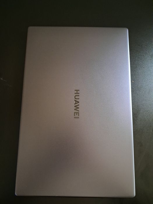 Huawei matebook d15