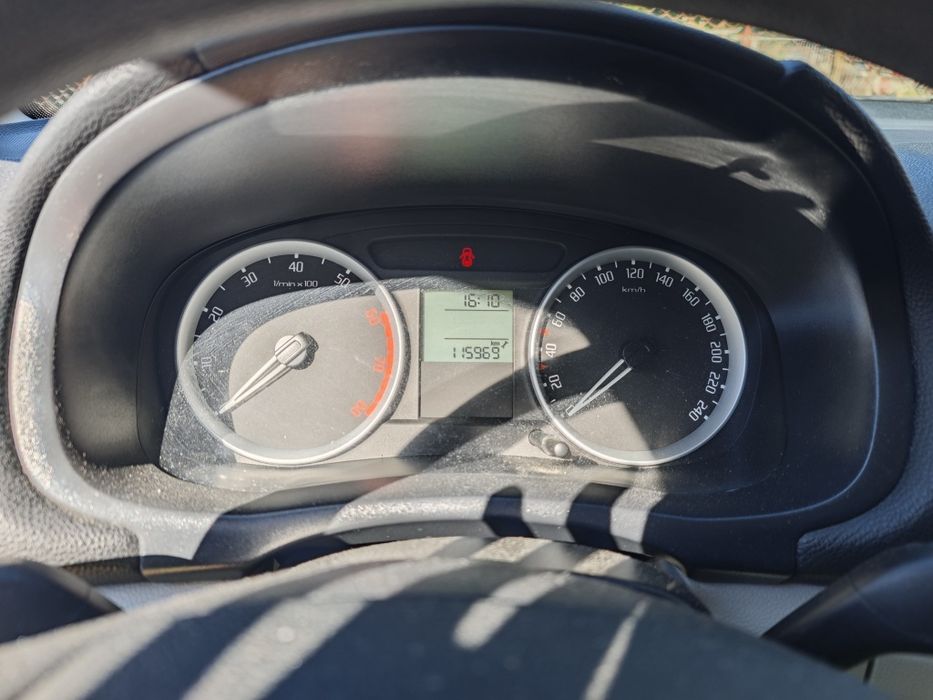 SKODA Fabia 2009 — imagine 5