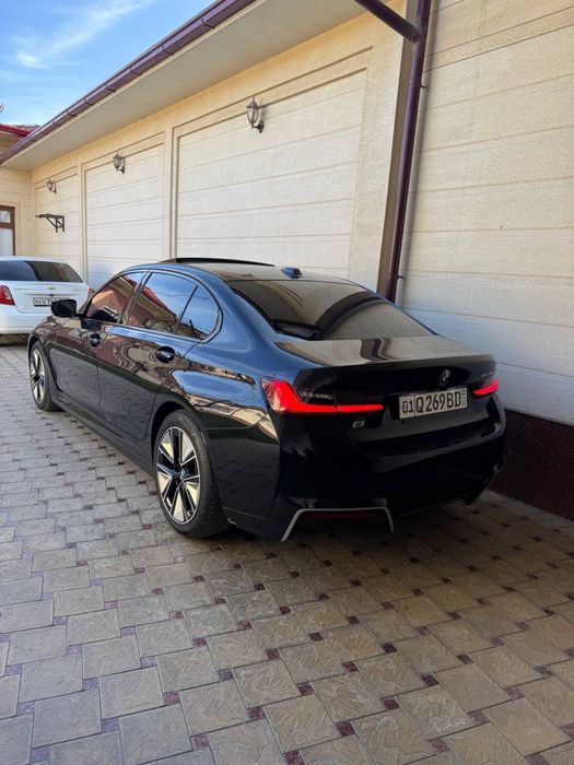BMW i3 40L Full Night Sport 2024 yil