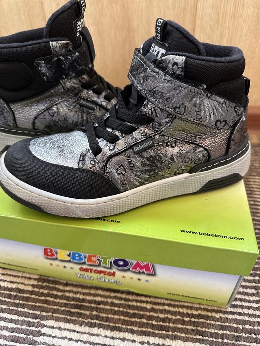 Демисезонные ботинки bebetom