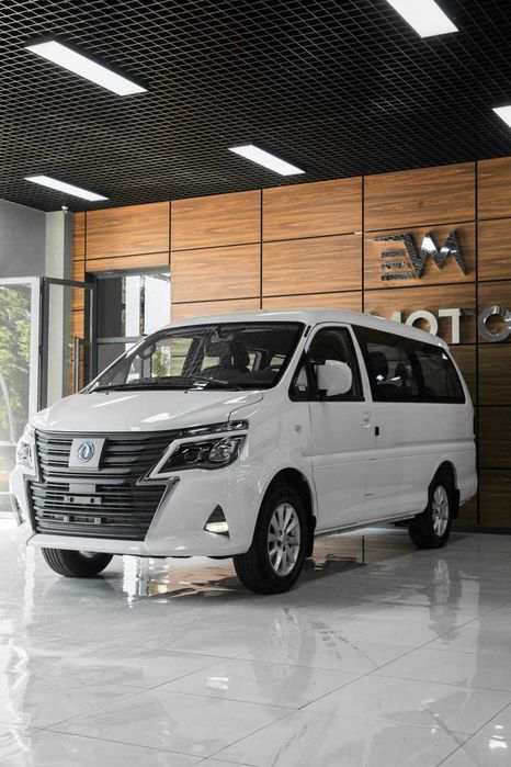 Минивен Dongfeng CM5-EV микроавтобус