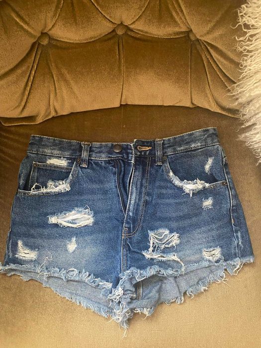Къси дънкови панталони
