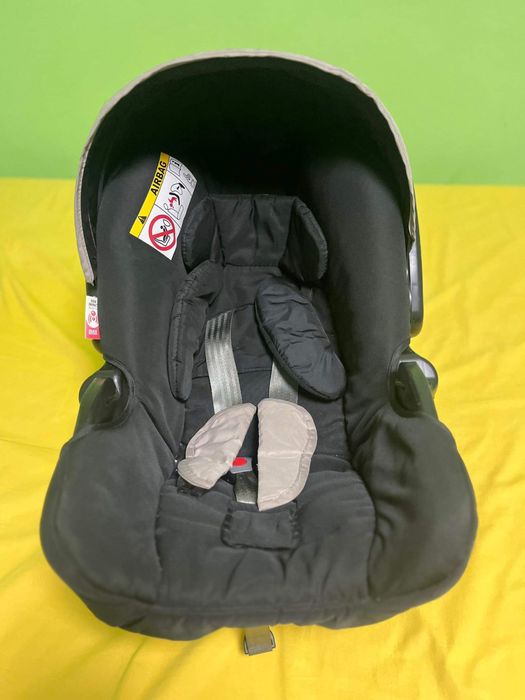 Столче/кош за кола за новородено - Graco