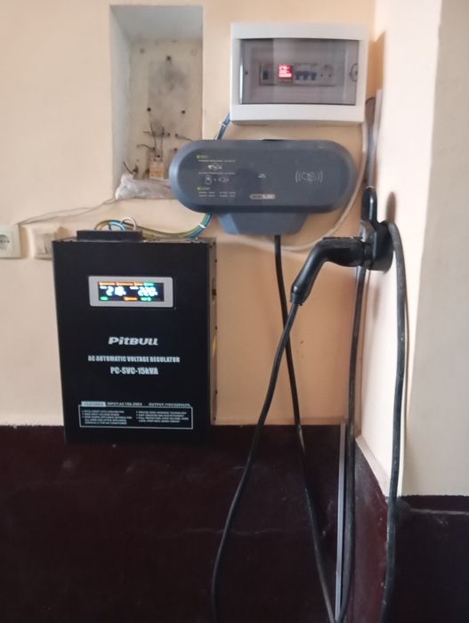 Установка зарядного устройства