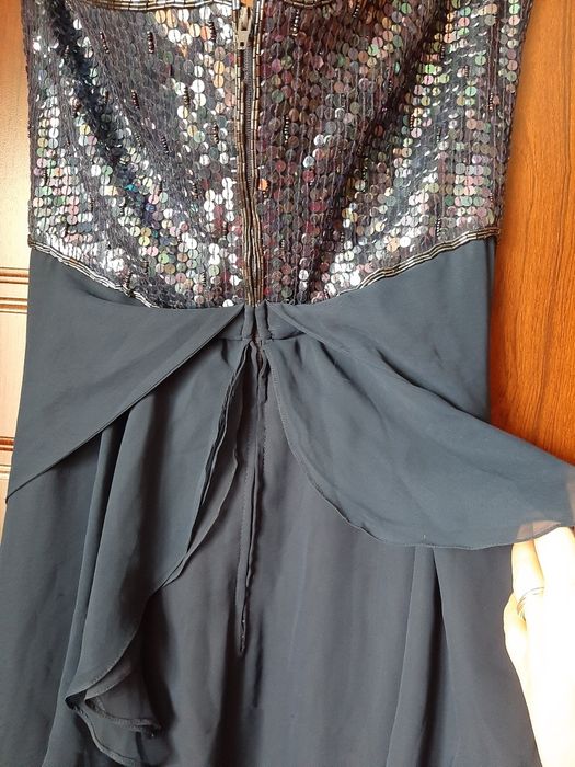 Офицлана/Бална рокля