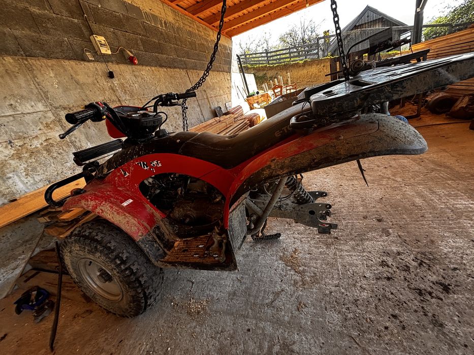 Vand sau schimb atv e ton 150cc
