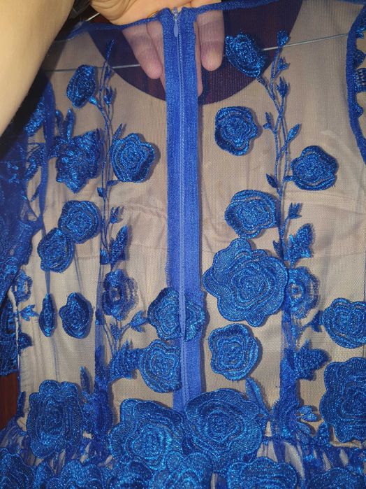 Vand rochie de ocazie Hira Design