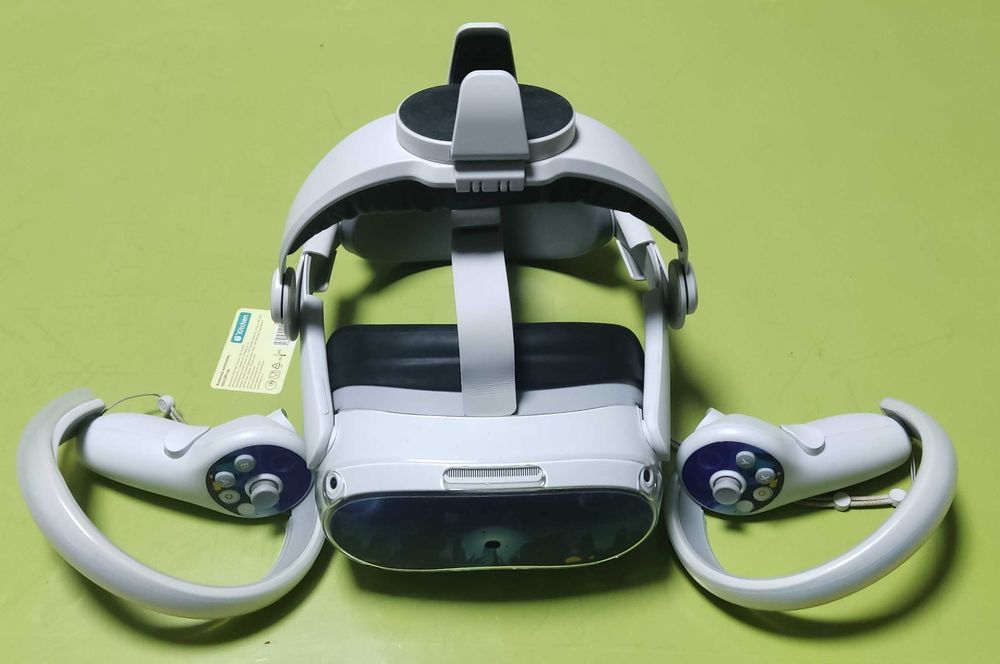 Pico 4 Vr 256Gb шлем
