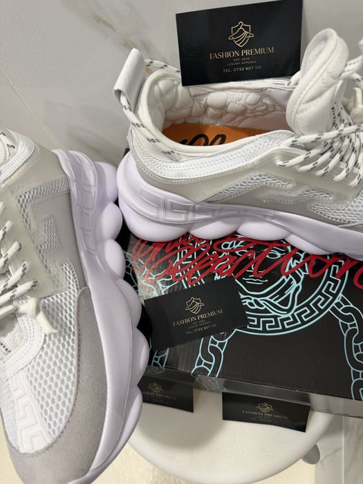 *PREMIUM*  Versace Chain Reaction White Calitate Premium ( Livrare cu Verificare Colet)