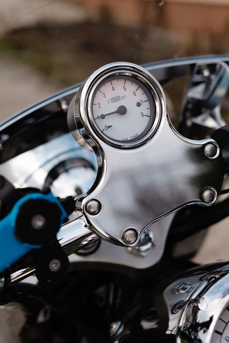 Suzuki Boulevard C90T