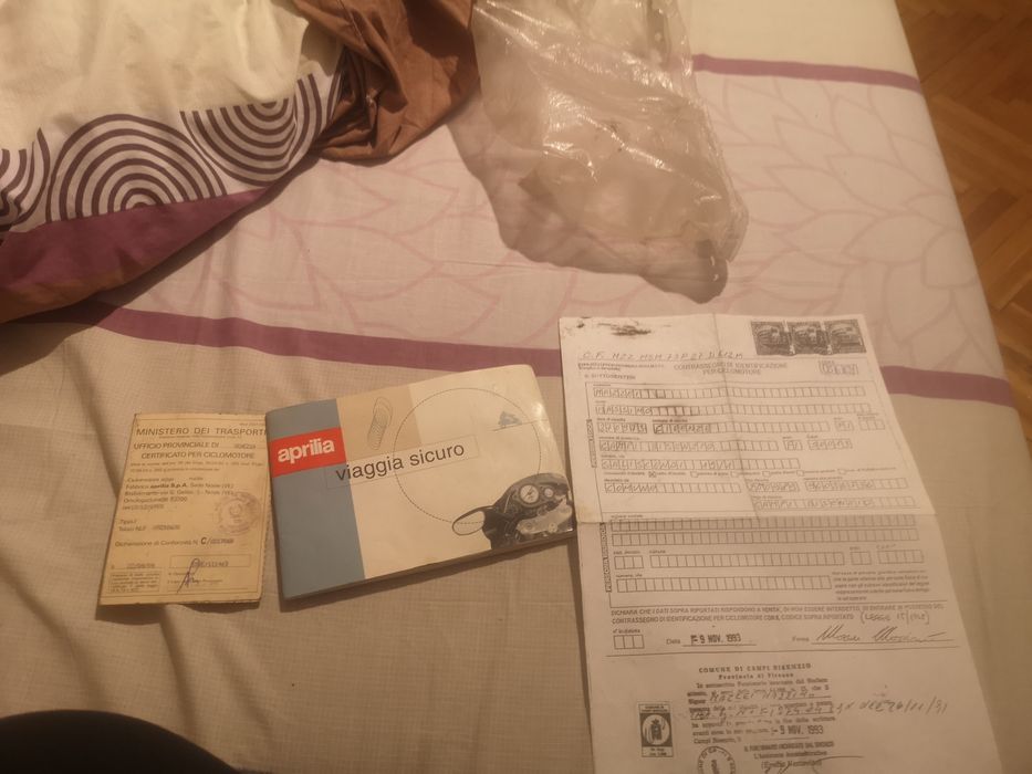 Vând aprilia Gulliver 50cc, răcire pe apă, acte italia