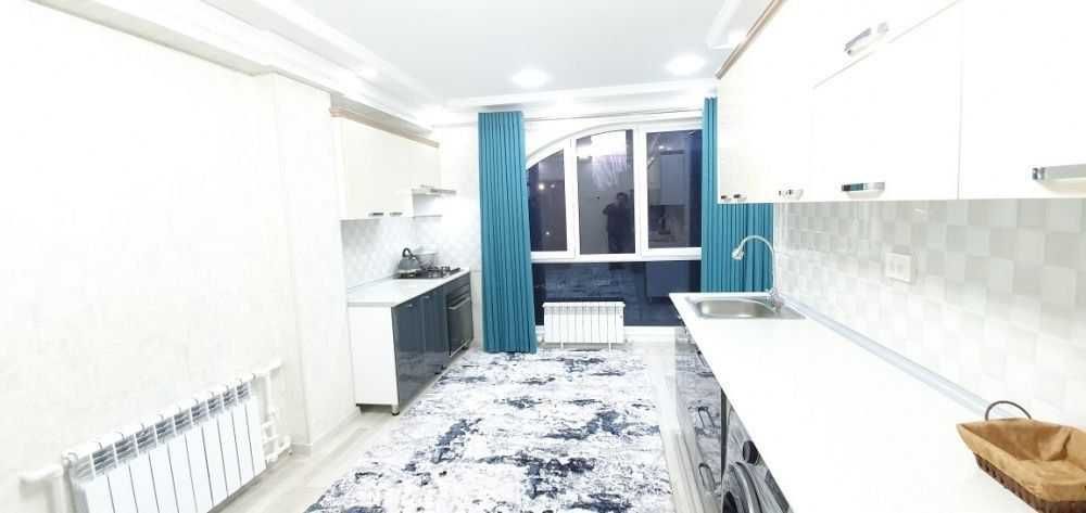 Срочно сдаётся 3 ком/3/9 на Айбеке Ориентир Офис Хуавей