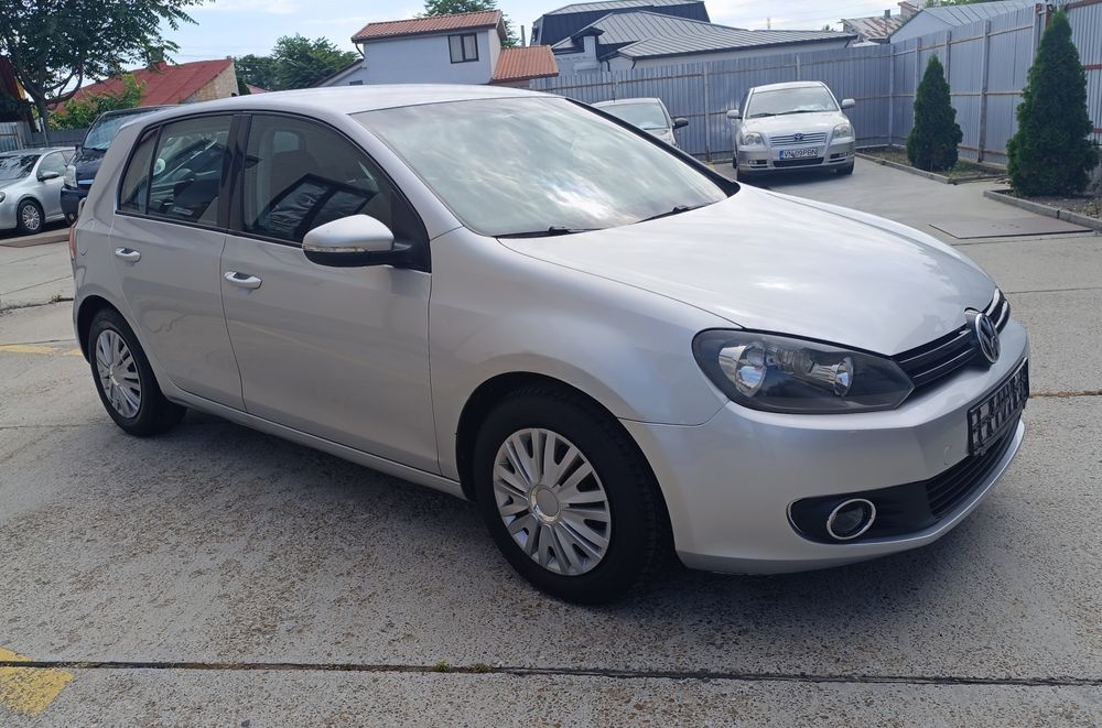 VOLKSWAGEN Golf 2012 — imagine 3
