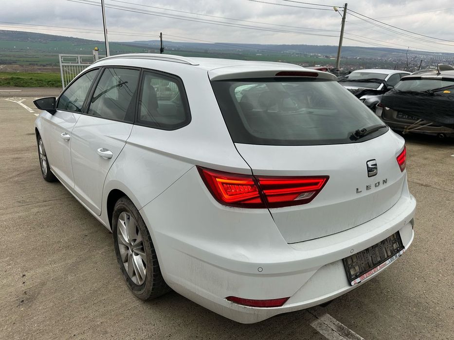 Dezmembrez / Dezmembrari / Piese / Accesorii Seat Leon facelift 2019 1.6 tdi DGTE volan stanga alba