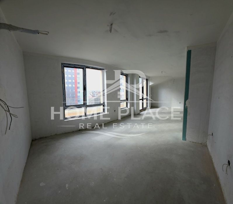 Продава се Четиристаен апартамент в Варна, Лятно кино Тракия - 143 кв.м за 1088 €/кв.м - Снимка #2