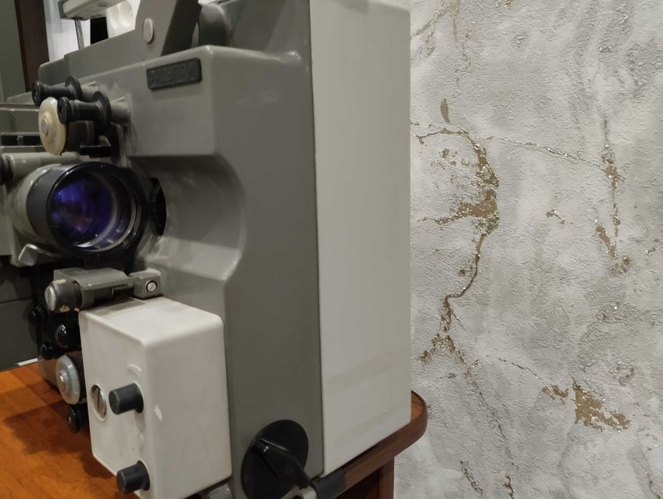 Кинопроектор Радуга 2