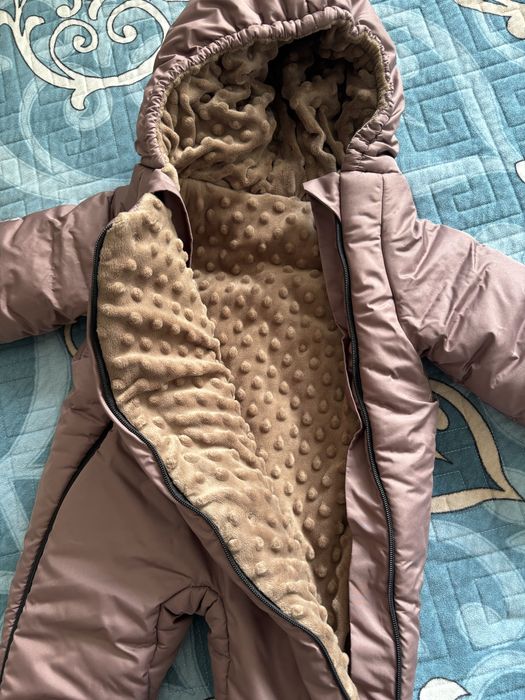 Продам зимний комбенезон