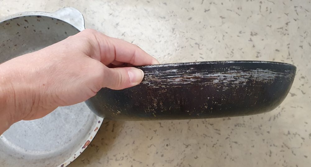 Большая сковорода чугунная