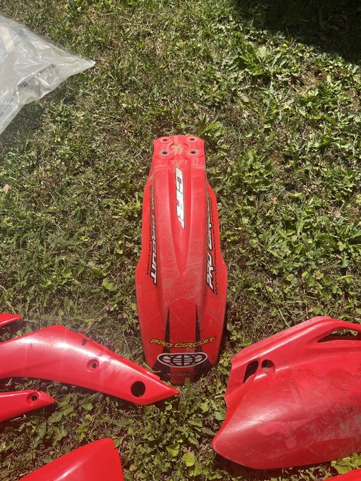 Пластмаси за honda crf 150