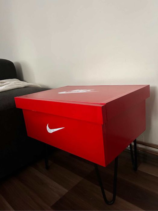 Noptiera Nike ShoeBox