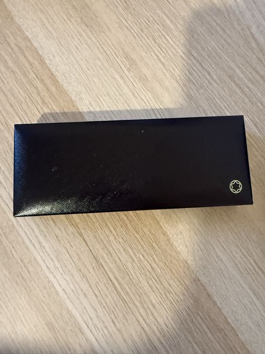 Stilou Montblanc Maisterstück 4810 penita de aur 14k